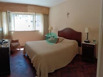 https://www.gallito.com.uy/oportunidad-venta-3-dormitorios-pocitos-gg-fijo-inmuebles-27870467