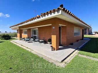 https://www.gallito.com.uy/venta-chacra-31-ha-con-casa-y-galpon-en-colon-inmuebles-27994158