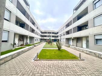 https://www.gallito.com.uy/venta-apartamento-de-2-dormitorios-en-brazo-oriental-inmuebles-26172807