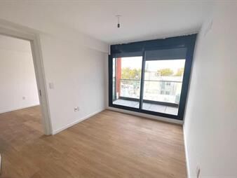 https://www.gallito.com.uy/venta-apartamento-1-dormitorio-con-terraza-con-renta-cen-inmuebles-27726883