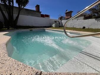 https://www.gallito.com.uy/casa-3-dormitorios-mas-dependencia-y-piscina-inmuebles-27726879