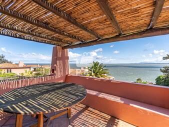 https://www.gallito.com.uy/exclusivo-apartamento-en-marina-del-este-con-al-y-inmuebles-27971969