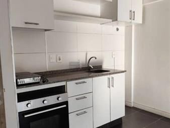 https://www.gallito.com.uy/se-alquila-apartamento-de-un-dormitorio-en-edificio-con-pis-inmuebles-27994522