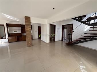 https://www.gallito.com.uy/oficina-sosa-propiedad-horizontal-primer-piso-duplex-en-e-inmuebles-27994619