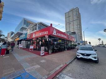 https://web5.gallito.com.uy/local-comercial-en-punta-del-este-peninsula-inmuebles-27739617