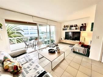 https://web5.gallito.com.uy/venta-apartamento-2-dormitorios-playa-brava-del-inmuebles-27959798