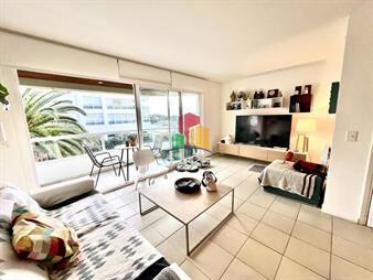https://web5.gallito.com.uy/apartamento-en-punta-del-este-peninsula-inmuebles-27854506