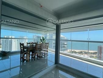 https://web5.gallito.com.uy/venta-apartamento-4-dormitorios-playa-mansa-punta-inmuebles-23777765