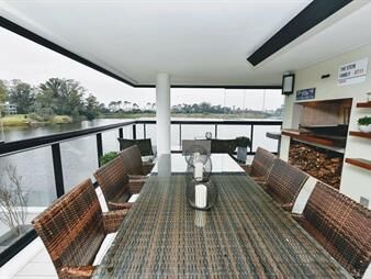 https://www.gallito.com.uy/venta-apartamento-la-caleta-bilu-5-4-suites-inmuebles-27995149