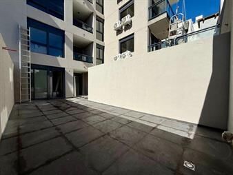 https://www.gallito.com.uy/venta-apartamento-pta-carretas-1-dorm-patio-garaje-inmuebles-27995180