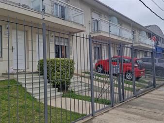 https://www.gallito.com.uy/venta-casa-3-dormitorios-en-sayago-cno-ariel-inmuebles-27936905