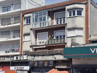 https://www.gallito.com.uy/venta-apartamento-2-dorm-en-paso-molino-agraciada-inmuebles-27977772