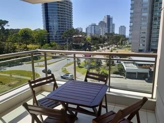 https://web5.gallito.com.uy/apartamento-de-3-dormitorios-en-alquiler-temporal-inmuebles-27999019