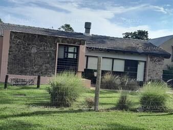 https://www.gallito.com.uy/venta-casa-3-dormitorios-tio-tom-punta-ballena-inmuebles-27037295