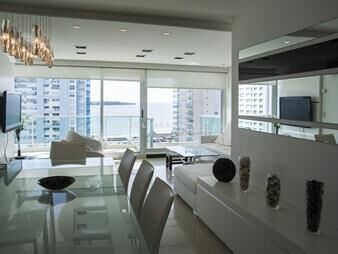 https://web5.gallito.com.uy/hermoso-departamento-en-venta-mansa-punta-del-inmuebles-27999180