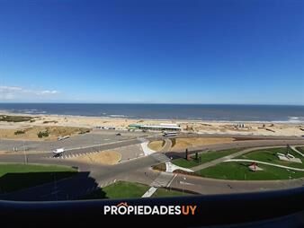 https://web5.gallito.com.uy/brava-frente-al-mar-con-todos-los-amenities-inmuebles-27799267