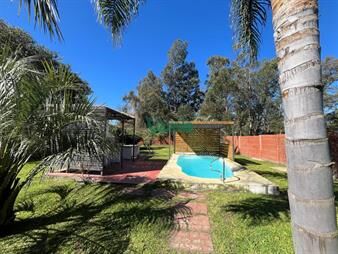 https://www.gallito.com.uy/casa-de-2-dormitorios-con-piscina-climatizada-en-inmuebles-27999658