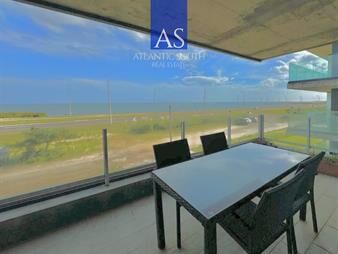 https://www.gallito.com.uy/apartamento-3-dormitorios-con-parrillero-frente-inmuebles-28005541