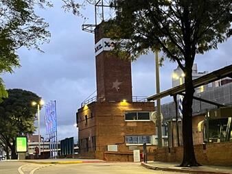 https://www.gallito.com.uy/alquiler-local-frente-a-shopping-tres-cruces-inmuebles-27565735