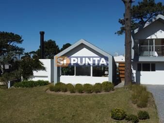 https://www.gallito.com.uy/casa-en-pinar-del-faro-jose-ignacio-en-venta-y-inmuebles-28006001