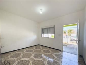 https://www.gallito.com.uy/venta-casa-2-dormitorios-flor-de-maroñas-inmuebles-28006122