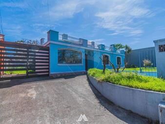 https://web5.gallito.com.uy/alquiler-casa-ideal-empresa-carrasco-sur-inmuebles-28009343