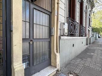 https://www.gallito.com.uy/se-alquila-aptocasa-duplex-de-2-dorm-en-pocitos-inmuebles-28009551