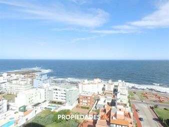 https://web5.gallito.com.uy/apartamento-en-venta-y-alquiler-en-peninsula-del-inmuebles-19647096