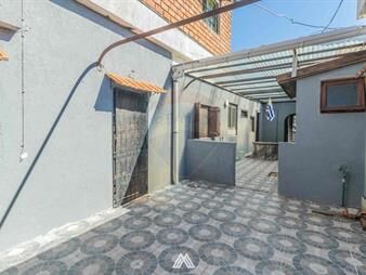 https://www.gallito.com.uy/venta-5-aptos-y-gran-terreno-cerro-ideal-inversor-inmuebles-28009895