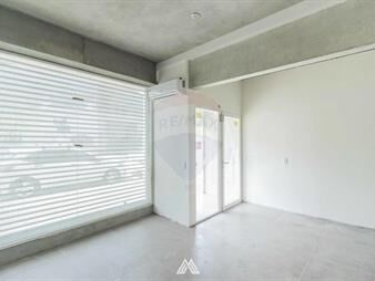 https://www.gallito.com.uy/alquiler-local-comercial-tres-cruces-inmuebles-28009952