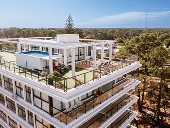 https://web5.gallito.com.uy/apartamento-en-venta-3-dormitorios-punta-del-este-inmuebles-25105437