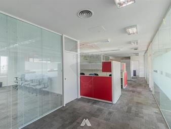 https://www.gallito.com.uy/alquiler-de-oficina-equipada-en-ciudad-vieja-inmuebles-27793909