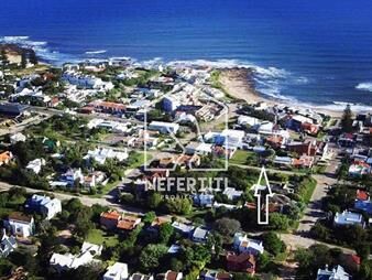 https://web5.gallito.com.uy/venta-terreno-en-la-barra-con-vista-al-mar-inmuebles-28010667