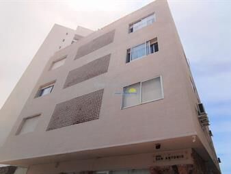 https://web5.gallito.com.uy/apartamento-de-2-dormitorios-en-venta-punta-del-inmuebles-27740196