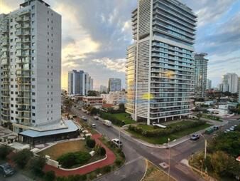 https://web5.gallito.com.uy/oportunidad-en-torre-del-plata-ii-playa-brava-1-inmuebles-27739793