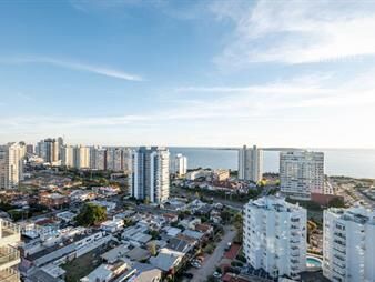 https://web5.gallito.com.uy/artower-1-dorm-y-medio-piso-alto-inmuebles-27922403