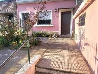 https://web5.gallito.com.uy/ventacasa-al-frente-belvedere-pasosjulianlaguna-2dormjard-inmuebles-27775233
