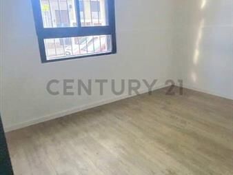https://web5.gallito.com.uy/apto-al-frenteestrenar81m23dormprox-garibaldi-gralflor-inmuebles-26386447