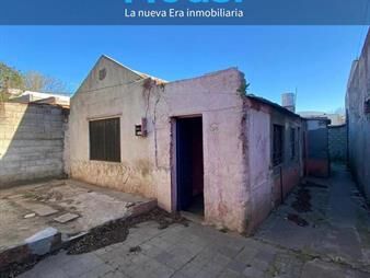 https://web5.gallito.com.uy/casa-en-venta-a-reciclar-con-cochera-bien-ubicado-union-inmuebles-28021582
