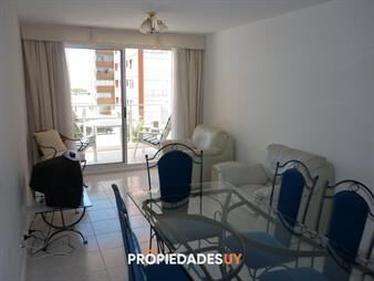 https://web5.gallito.com.uy/lindo-apartamento-de-2-dormitorios-con-2-baños-inmuebles-28026707