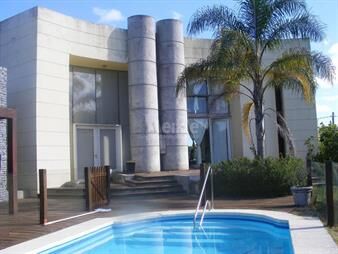 https://web5.gallito.com.uy/diseño-original-el-pinar-inmuebles-28026934