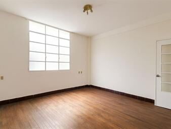 https://web5.gallito.com.uy/alquiler-oficina-en-ciudad-vieja-con-baño-privado-inmuebles-28027604