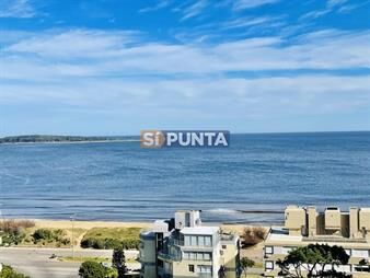 https://web5.gallito.com.uy/apartamento-de-3-dormitorios-en-playa-mansa-con-inmuebles-27609072