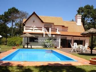 https://web5.gallito.com.uy/casa-3-dormitorios-parrillero-y-cocina-inmuebles-25889321
