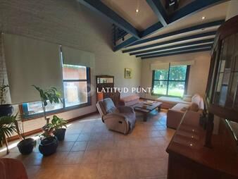https://web5.gallito.com.uy/casa-en-mansa-5-dormitorios-inmuebles-28031825