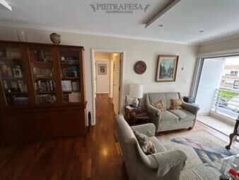https://web5.gallito.com.uy/apartamento-en-alquiler-2-dormitorios-2-baños-inmuebles-27793062