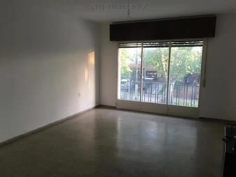 https://web5.gallito.com.uy/casa-de-altos-en-venta-2-dormitorios-1-inmuebles-27573305
