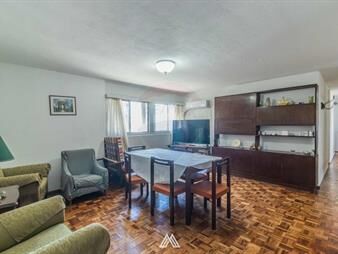 https://web5.gallito.com.uy/apartamento-en-venta-a-pasos-de-shopping-inmuebles-28031945