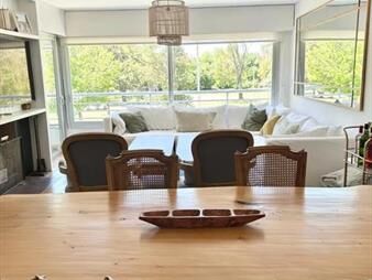 https://web5.gallito.com.uy/imperdible-apto-en-venta-2-dormitorios-2-baños-inmuebles-27548591