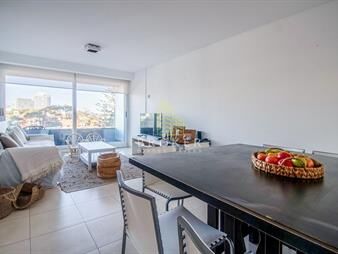 https://web5.gallito.com.uy/venta-apartamento-3-dormitorios-y-medio-en-punta-inmuebles-26026777
